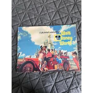 Vintage Walt Disney World Brochure Pamphlet Catalog (as-is)